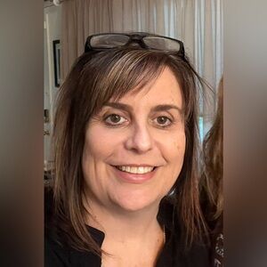 Meet your Posher, Renee